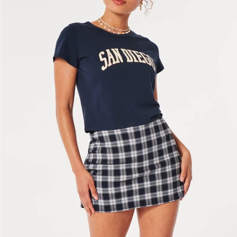 Hollister Navy Plaid Mini Skort